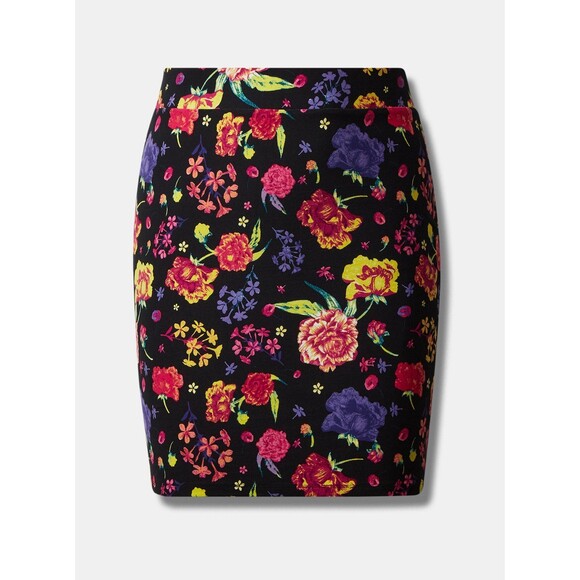 NWT Torrid 5X Betsey Johnson Foxy Knit Cropped Tank & Mini Foxy Skirt Set of 2 - Picture 8 of 13